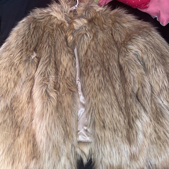 Asos Plus Size Faux Fur Coat - Picture 1 of 4